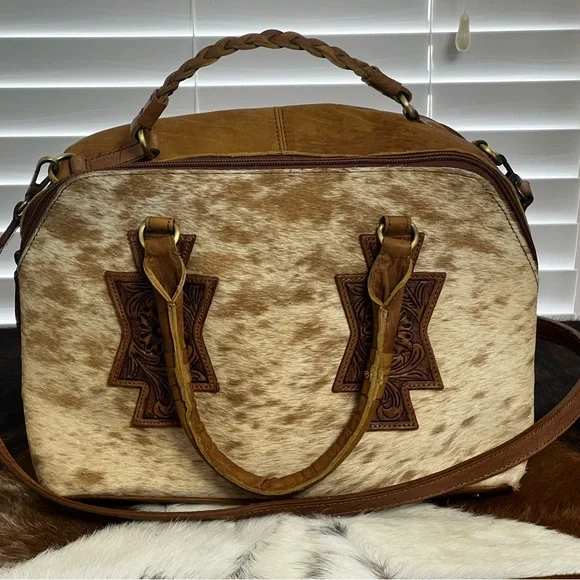 American Darling Tan and Brown Crossbody Bag dual CC - Picture 7 of 11